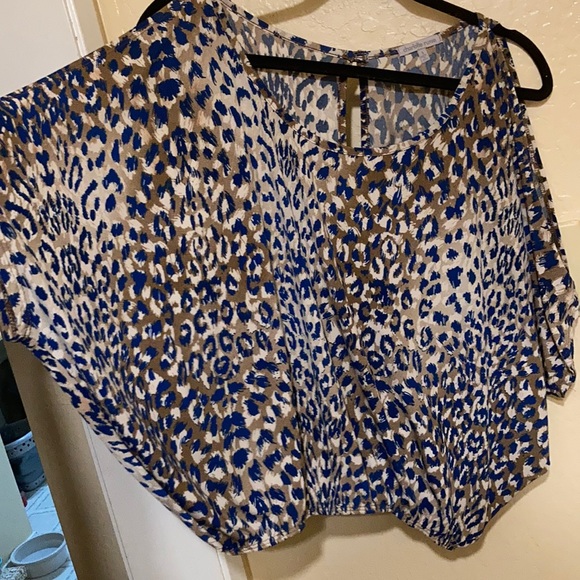 | Cheetah Print Shirt | - Picture 1 of 4